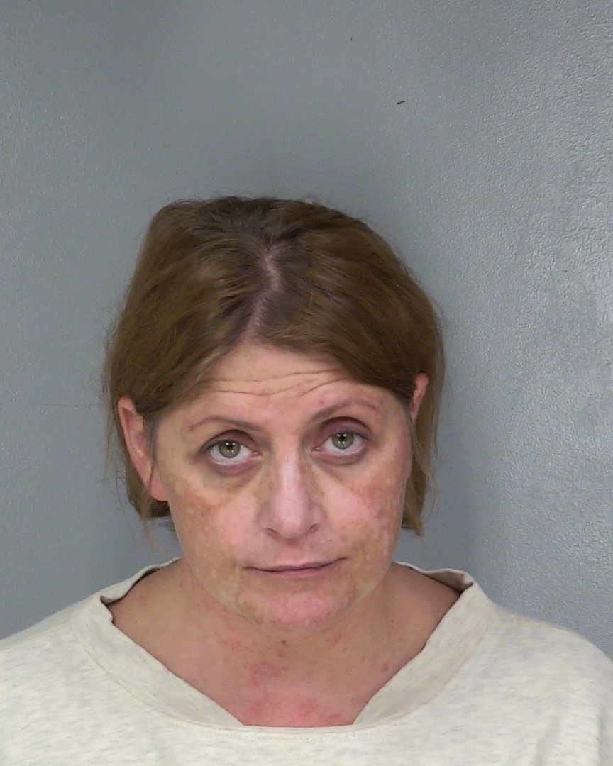 Elizabeth QUENELL Booking Photo
