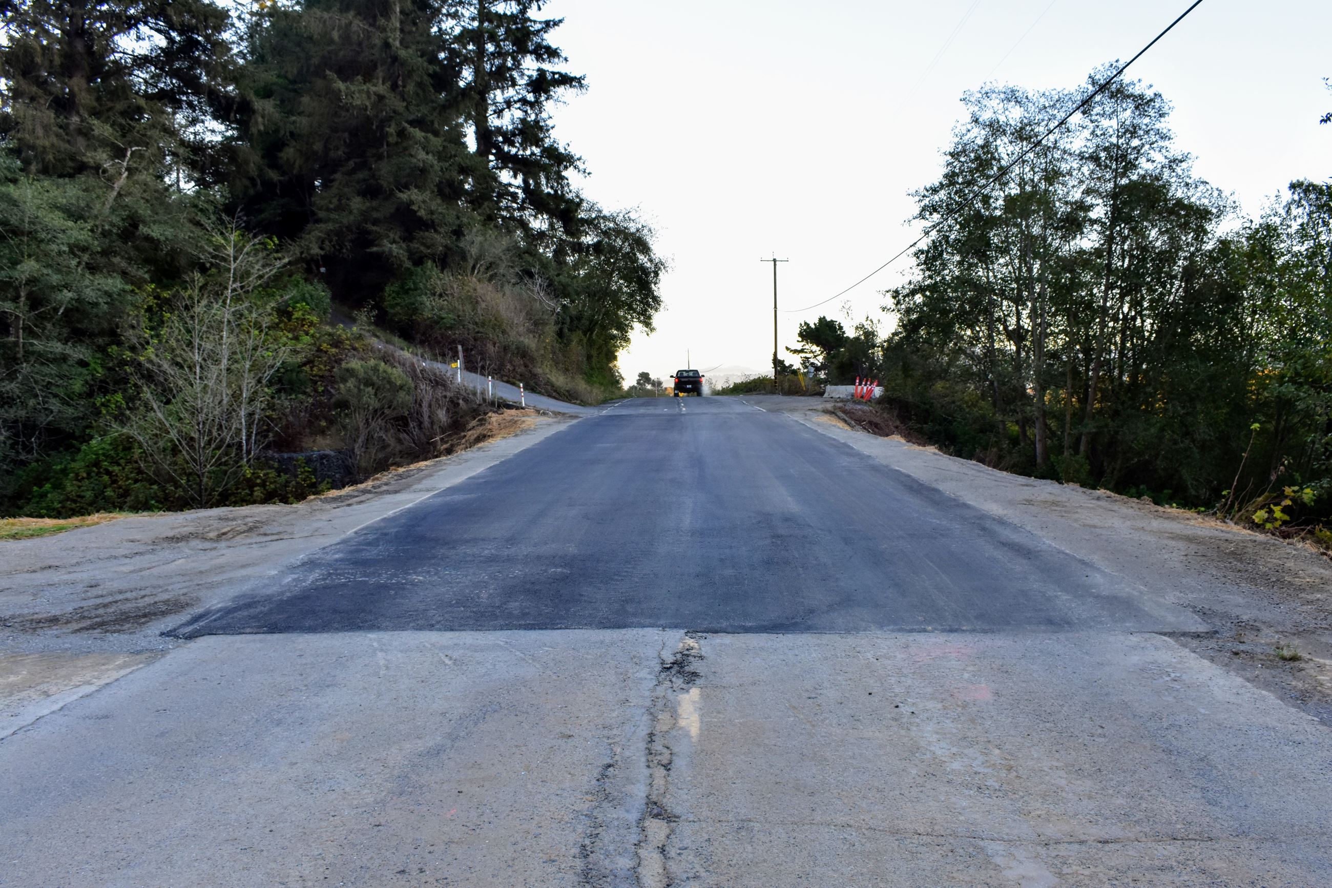 Eel River Drive after